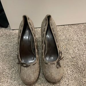 Brown Maurice’s heals size 8.5
